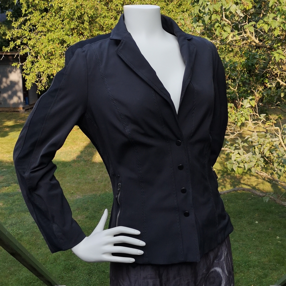 Apanage black blazer